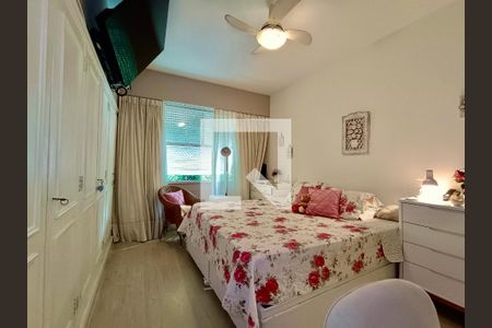 Apartamento à venda com 220m², 3 quartos e 1 vagaSuíte