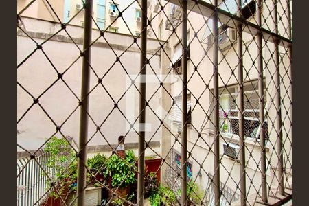 Apartamento à venda com 220m², 3 quartos e 1 vagaÁrea serviço  vista 