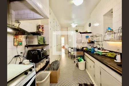 Apartamento à venda com 220m², 3 quartos e 1 vagaCopa / Cozinha 