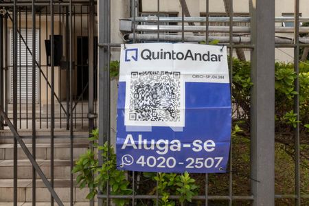 Apartamento à venda com 60m², 2 quartos e 1 vaga Apartamento à venda com 60m², 2 quartos e 1 vagaFachada com a Plaquinha Instalada