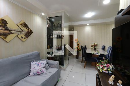 Sala de apartamento à venda com 3 quartos, 69m² em Vila Camilópolis, Santo André