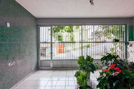 Casa à venda com 230m², 3 quartos e 2 vagasGaragem