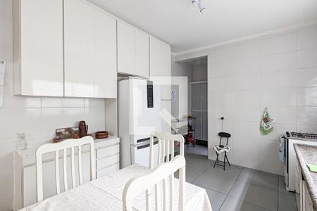 Casa à venda com 230m², 3 quartos e 2 vagasCozinha 1