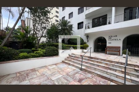 Apartamento à venda com 100m², 4 quartos e 1 vagaFachada