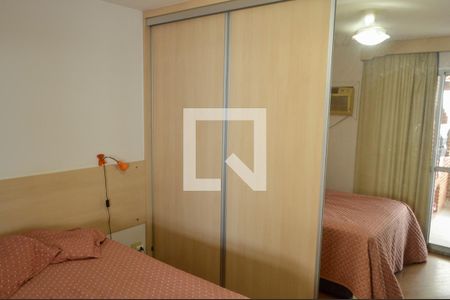Apartamento à venda com 160m², 4 quartos e 2 vagasSuíte 2