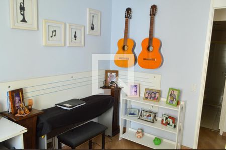 Apartamento à venda com 160m², 4 quartos e 2 vagasQuarto 1