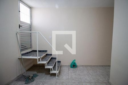 Sala de casa para alugar com 2 quartos, 130m² em Parque Cruzeiro do Sul, São Paulo