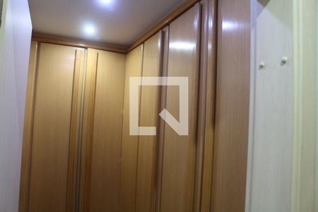Apartamento à venda com 248m², 4 quartos e 4 vagasCloset da suíte 1