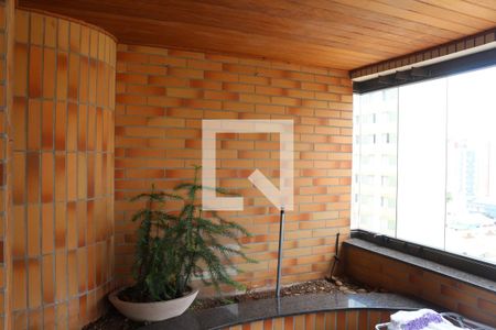 Apartamento à venda com 248m², 4 quartos e 4 vagasSacada