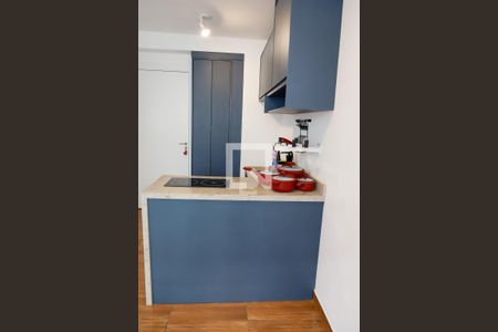 Cozinha de apartamento para alugar com 1 quarto, 24m² em Bonfim, Osasco