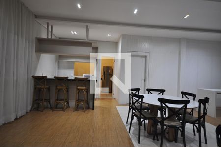 Apartamento à venda com 42m², 2 quartos e sem vagaÁrea comum - Salão de festas