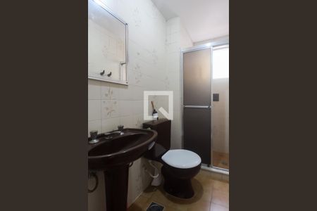 Banheiro  de apartamento para alugar com 1 quarto, 40m² em Bom Fim, Porto Alegre