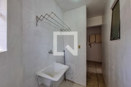 Apartamento à venda com 66m², 3 quartos e 1 vagaÁrea de Serviço