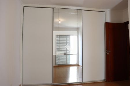 Apartamento para alugar com 125m², 3 quartos e 1 vagaSuíte 1