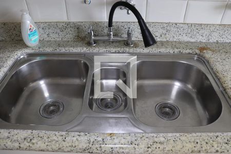 Apartamento para alugar com 125m², 3 quartos e 1 vagaCozinha - Torneira