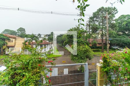 Casa à venda com 194m², 3 quartos e 4 vagas Casa à venda com 194m², 3 quartos e 4 vagasVista