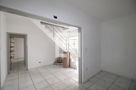 Sala de casa para alugar com 4 quartos, 120m² em Vila Penteado, São Paulo