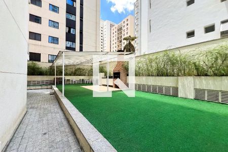 Apartamento à venda com 44m², 1 quarto e sem vagaÁrea comum - Churrasqueira