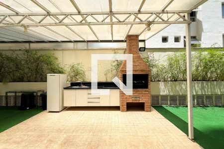 Apartamento à venda com 44m², 1 quarto e sem vagaÁrea comum - Churrasqueira