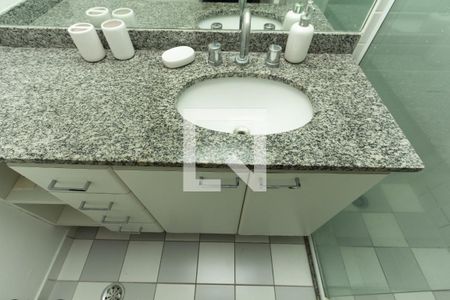 Apartamento à venda com 44m², 1 quarto e sem vagaBanheiro da Suíte