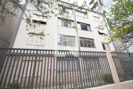 Apartamento para alugar com 110m², 2 quartos e 1 vagaFachada