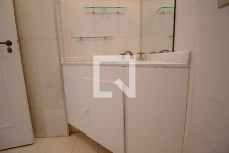 Apartamento para alugar com 110m², 2 quartos e 1 vagaBanheiro da Suíte 2