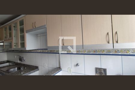 Apartamento à venda com 61m², 2 quartos e 2 vagasCozinha e Área de Serviço