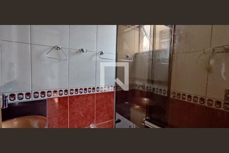 Apartamento à venda com 61m², 2 quartos e 2 vagasBanheiro do Quarto 2 - Suíte