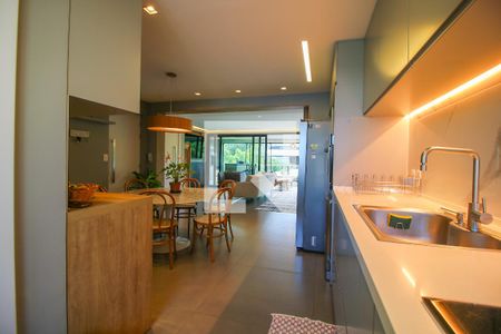 Apartamento à venda com 162m², 3 quartos e 3 vagasCozinha