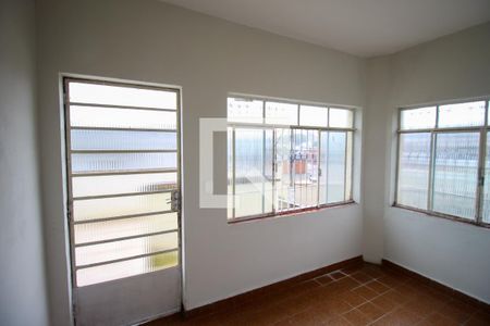 Sala 2 de casa para alugar com 2 quartos, 90m² em Vila Campanela, São Paulo