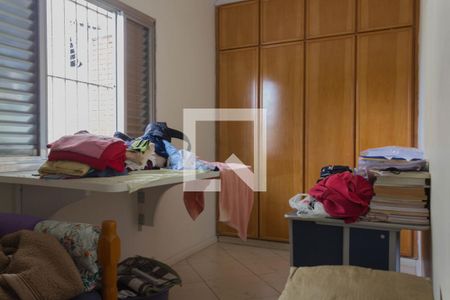Casa à venda com 280m², 3 quartos e 2 vagasQuarto 2