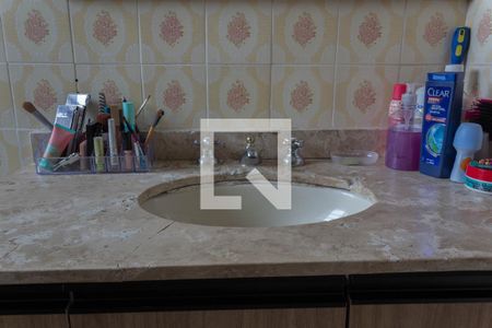 Casa à venda com 280m², 3 quartos e 2 vagasBanheiro da Suíte 1