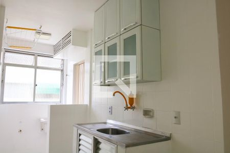 Apartamento à venda com 60m², 2 quartos e 1 vagaCozinha
