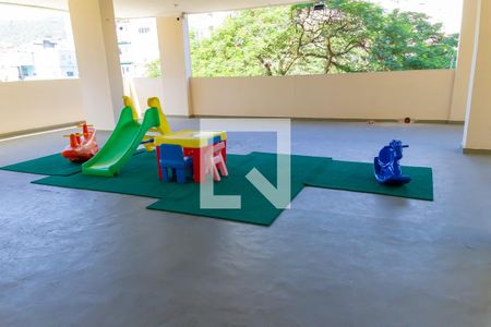 Apartamento à venda com 60m², 2 quartos e 1 vagaÁrea comum - Playground