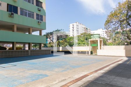 Apartamento à venda com 60m², 2 quartos e 1 vagaQuadra Esportiva