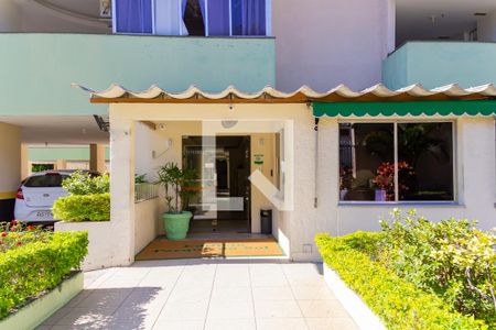 Apartamento à venda com 60m², 2 quartos e 1 vagaPortaria