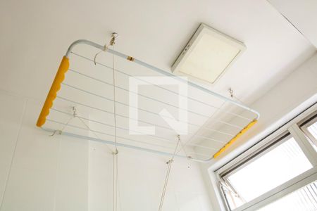 Apartamento à venda com 60m², 2 quartos e 1 vagaÁrea de Serviço