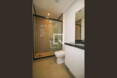 Banheiro de kitnet/studio à venda com 1 quarto, 21m² em Centro Histórico, Porto Alegre