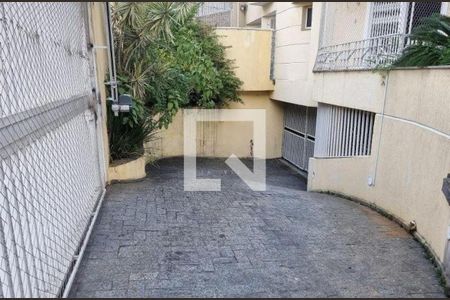 Casa de condomínio à venda com 102m², 3 quartos e 2 vagas