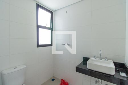 Casa de condomínio à venda com 170m², 3 quartos e 2 vagasBanheiro da Suíte 