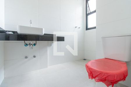 Casa de condomínio à venda com 170m², 3 quartos e 2 vagasBanheiro 