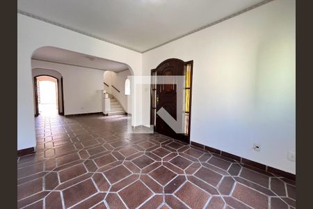 Sala de casa para alugar com 4 quartos, 188m² em Mirandópolis, São Paulo