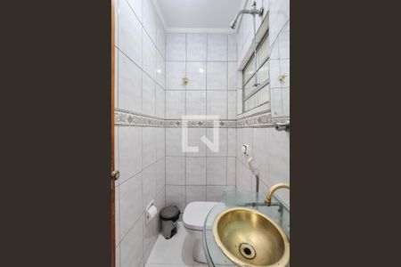 Lavabo de casa para alugar com 6 quartos, 200m² em Parque Sao Diogo, São Bernardo do Campo