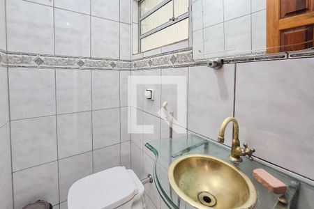 Lavabo de casa para alugar com 6 quartos, 200m² em Parque Sao Diogo, São Bernardo do Campo