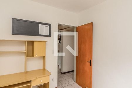 Quarto 2  de apartamento para alugar com 2 quartos, 47m² em Centro, São Leopoldo