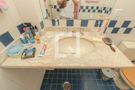 Apartamento à venda com 320m², 5 quartos e 3 vagasBanheiro 2