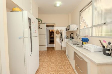 Apartamento à venda com 320m², 5 quartos e 3 vagasCozinha
