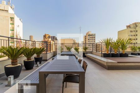 Apartamento para alugar com 34m², 1 quarto e sem vaga Apartamento para alugar com 34m², 1 quarto e sem vagaÁrea comum - Solarium