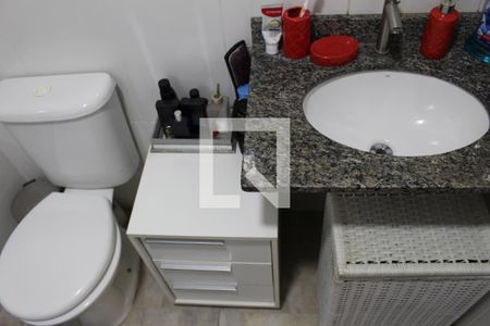 Casa de condomínio à venda com 71m², 2 quartos e 1 vagaBanheiro