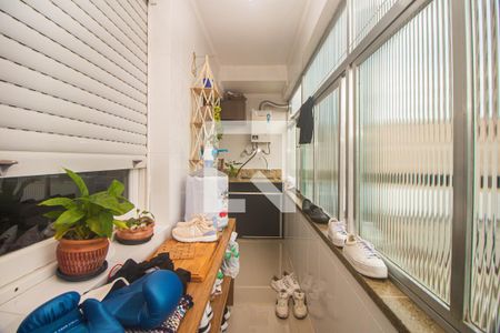 Apartamento à venda com 66m², 2 quartos e sem vagaCozinha e Área de Serviço